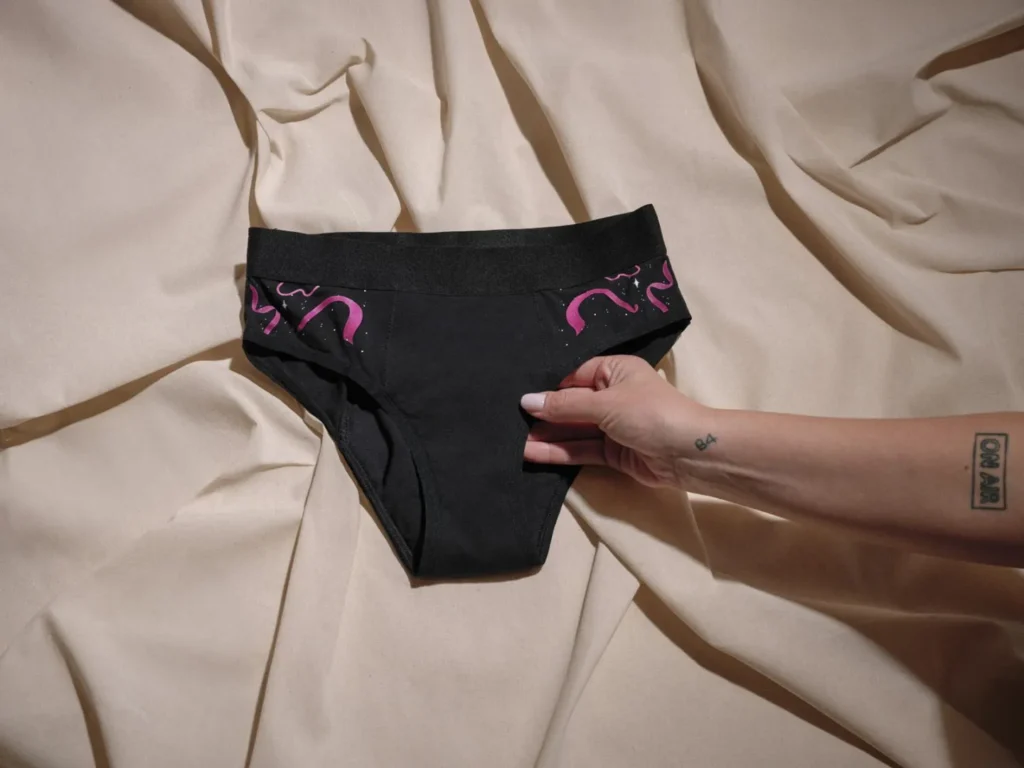 What Is Length Undies? A Image of Untouched Independence